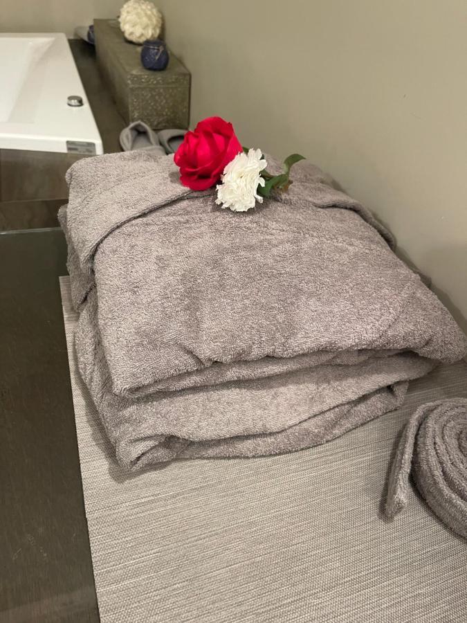 Flower Home Рим Екстериор снимка
